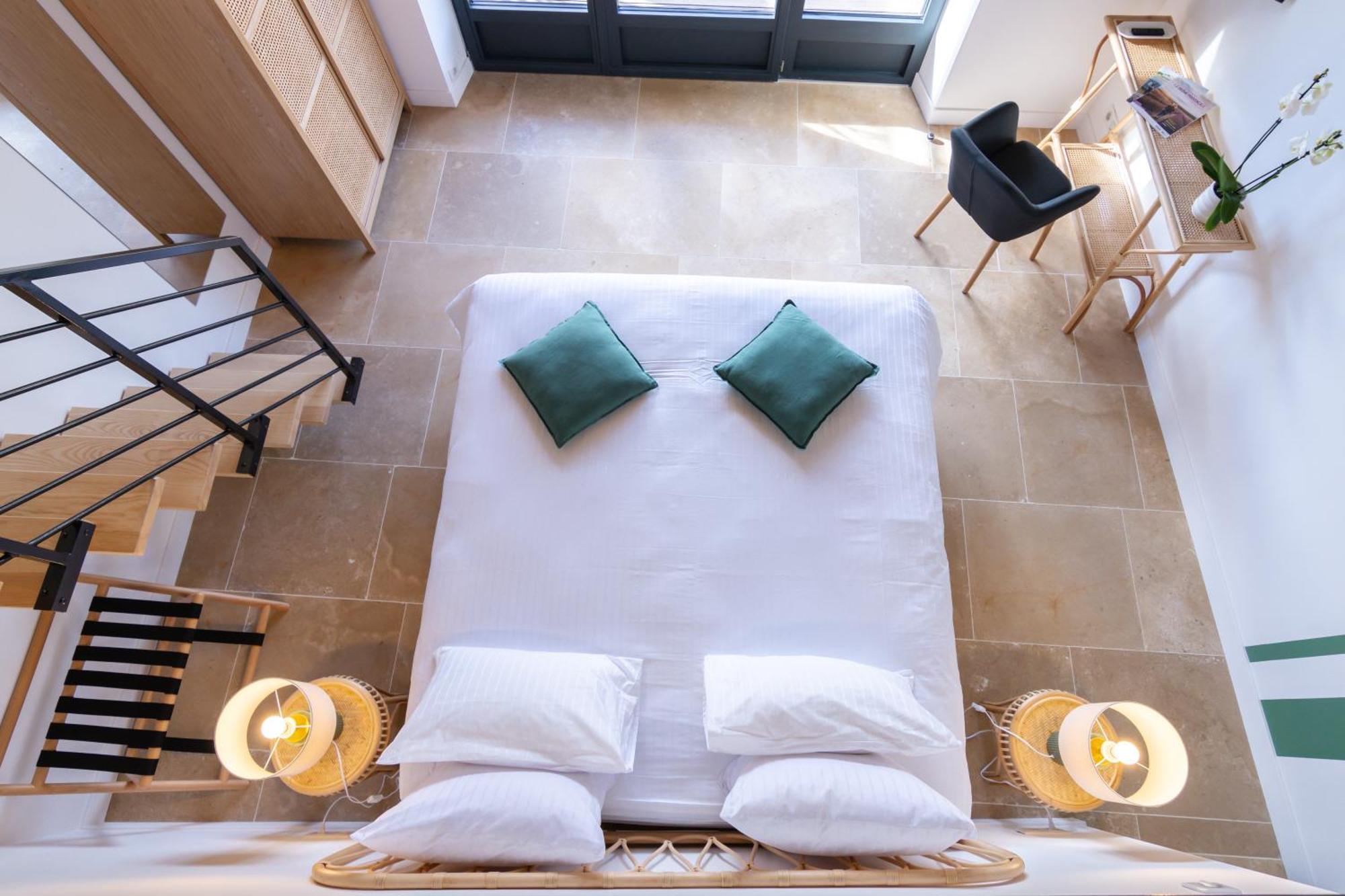 Bed and Breakfast Domaine De Chabanne à Crupies Extérieur photo